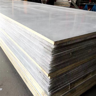GRP PP Honeycomb Panels For Lorry Floor GRP PP Honeycomb Panels For Lorry Floor
